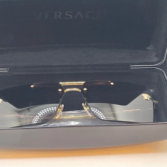 Versace Sunglasses VE2245 10028G 60mm Gold / Grey Gradient Lens Authentic & NWT - Picture 11 of 12
